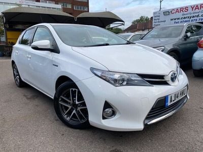 Toyota Auris Hybrid