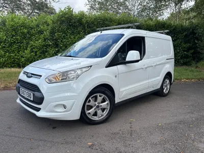 Used Ford Transit Connect Limited 120 HP (88 kW) 2017 White MPV