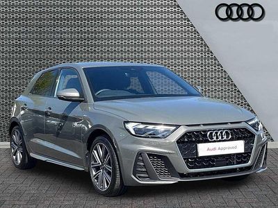 Usado Audi A1 S-Line 150 HP (110 kW) 2024 Cinzento SUV