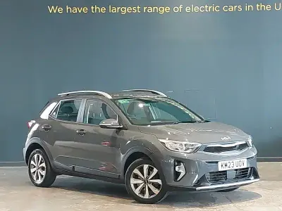 Second-hand Kia Stonic 99 CP (72 kW) 2023 Gri SUV