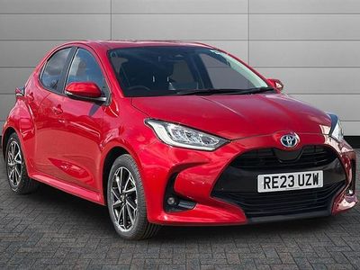 Used Toyota Yaris Hybrid Design 116 HP (85 kW) 2023 Red Hatchback
