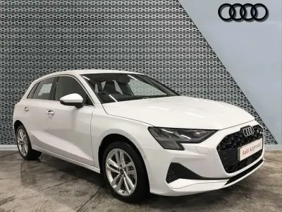 Used Audi A3 e-tron Sport 200 HP (147 kW) 2025 White Hatchback