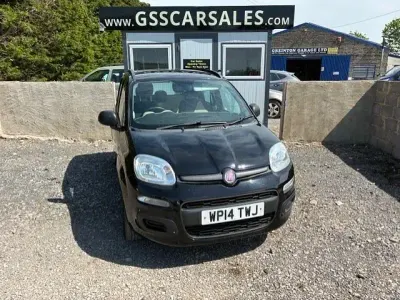 Usado Fiat Panda Easy 69 HP (50 kW) 2014 Preto Citadino