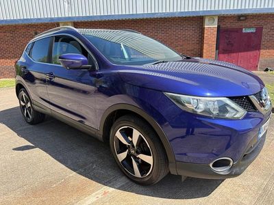 Begagnad Nissan Qashqai N-TEC 110 HK (80 kW) 2015 Blå SUV
