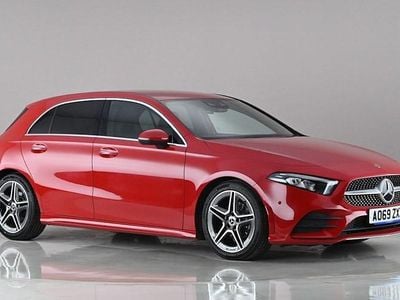 Begagnad Mercedes A200 AMG Line Premium 163 HK (119 kW) 2022 Halvkombi