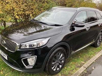 Black Used 2015 Kia Sorento SUV | £9,999 (Fair price)