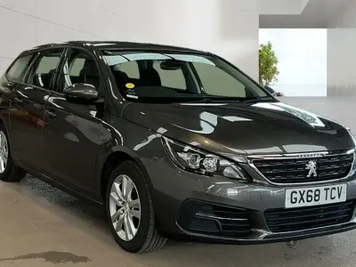 Used Peugeot 308 SW Active 130 HP (95 kW) 2018 Estate