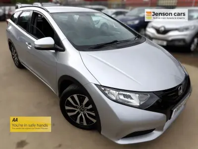 Używany Honda Civic S 120 KM (88 kW) 2015 Srebrny Kombi