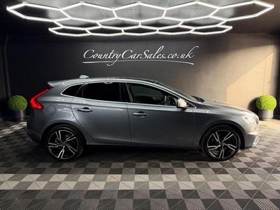 Used Volvo V40 R-Design Pro 152 HP (111 kW) 2017 Grey Hatchback