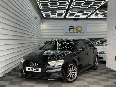 Używany Audi A3 Black Edition 2019 Czarny Sedan/Limuzyna
