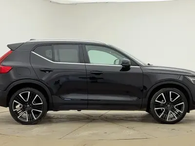 Used Volvo XC40 Ultra 161 HP (118 kW) 2025 Black SUV