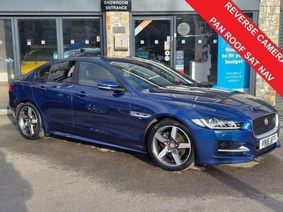 Used Jaguar XE R-Sport 180 HP (132 kW) 2016 Blue Sedan