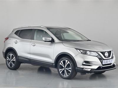 used Nissan Qashqai 1.3 DiG-T N-Connecta 5dr [Glass Roof/Executive]