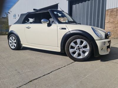 Mini Cooper Cabriolet