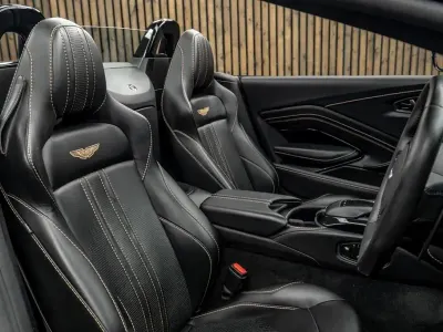 Used Aston Martin V8 Vantage 510 HP (375 kW) 2021 Green Cabriolet