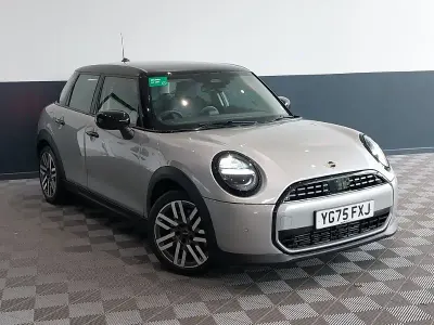 Used Mini Cooper Classic 114 kW (156 HP) 2025 Silver Hatchback