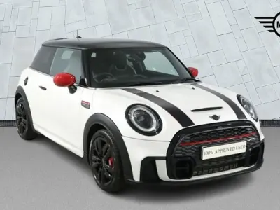 Used Mini John Cooper Works Hatch 231 HP (169 kW) 2023 White Hatchback