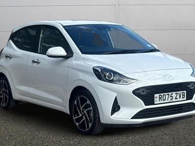 Used Hyundai i10 Premium 79 HP (58 kW) 2025 White Hatchback