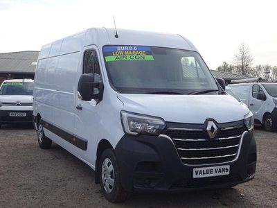 Used Renault Master Business 135 HP (99 kW) 2021 White MPV