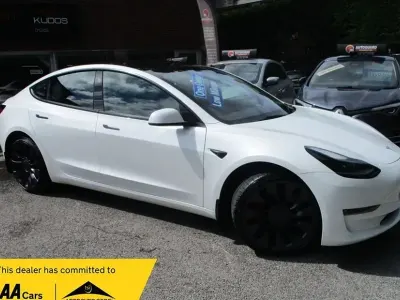 Used Tesla Model 3 Performance 11 kW (15 HP) 2023 Sedan