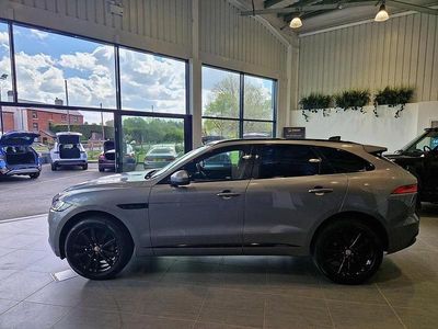 Begagnad Jaguar F-Pace Chequered Flag 180 HK (132 kW) 2020 Grå SUV