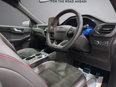 Used Ford Kuga ST-Line 225 HP (165 kW) 2023 Blue SUV