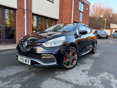 Used Renault Clio IV 200 HP (147 kW) 2013 Black Hatchback