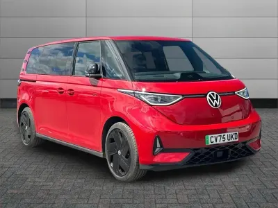 Usado VW ID. Buzz GTX 245 kW (334 HP) 2025 Vermelho Monovolume