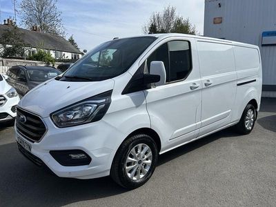 Used Ford Transit Custom Limited 130 HP (95 kW) 2021 White Van