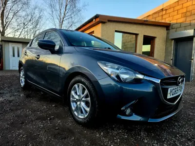 Używany Mazda 2 2015 Szary Hatchback