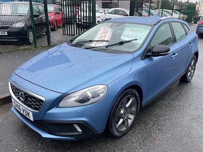 Used 2016 Volvo V40 CC Estate | £6,495 (Fair price)