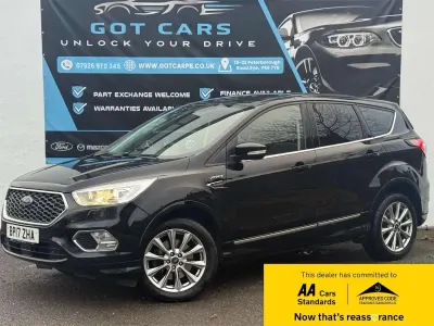 Second-hand Ford Kuga Vignale 150 CP (110 kW) 2017 Negru SUV