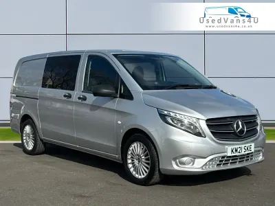 Begagnad Mercedes Vito Premium 190 HK (139 kW) 2021 Silver Van