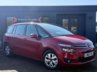 Used Citroën Grand C4 Picasso PureTech 130 HP (95 kW) 2015 Red MPV