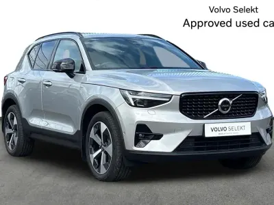 Used Volvo XC40 Ultimate 194 HP (142 kW) 2023 Silver SUV