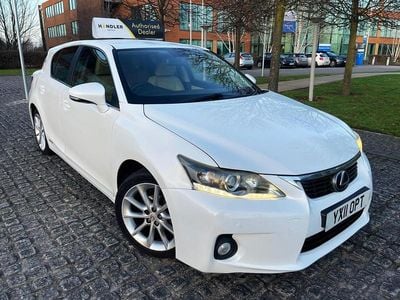 Used Lexus CT200h 2011 White Hatchback