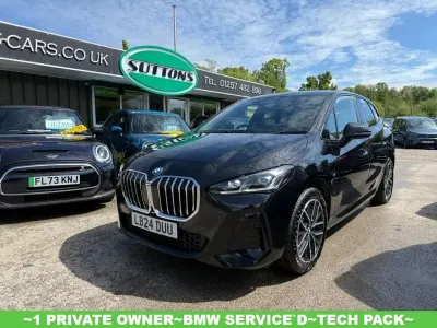 Begagnad BMW 225 Active Tourer M Sport 242 HK (177 kW) 2024 Svart Minibuss