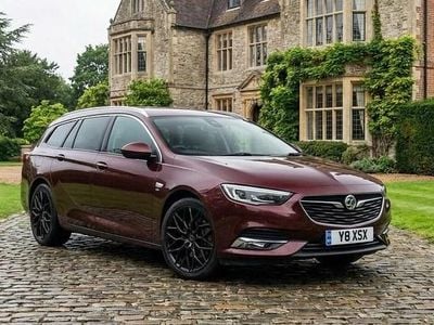 Used Vauxhall Insignia Elite 110 HP (80 kW) 2018 Red Estate