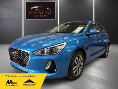 Begagnad Hyundai i30 SE 2017 Blå Halvkombi