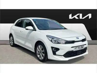 Used Kia Rio 117 HP (86 kW) 2020 White Hatchback