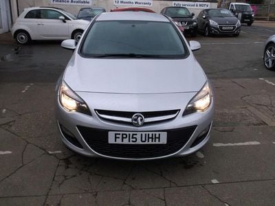 Used Vauxhall Astra Design Edition 2015 Silver Hatchback