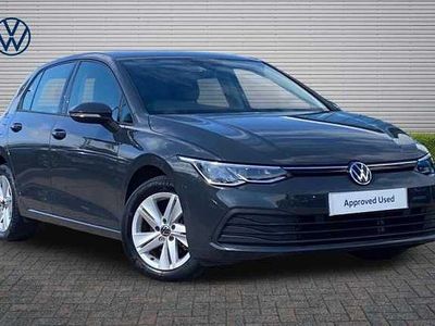 Begagnad VW Golf VIII Life 150 HK (110 kW) 2022 Grå Halvkombi