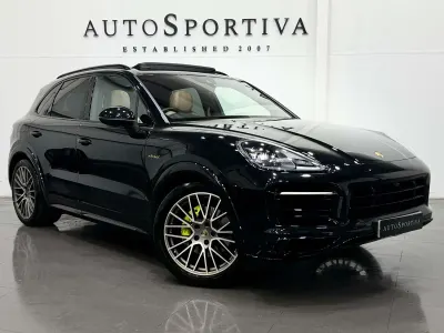 Used Porsche Cayenne Platinum Edition 462 HP (339 kW) 2022 Black SUV