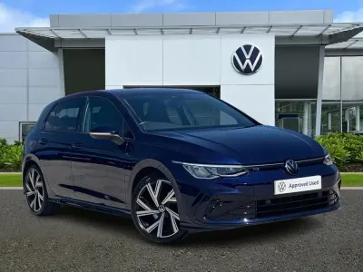Used VW Golf VIII R-line 150 HP (110 kW) 2022 Blue Hatchback