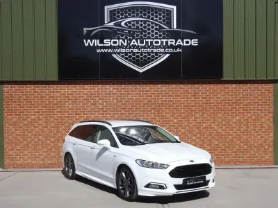 Usado Ford Mondeo ST-Line X 180 HP (132 kW) 2017 Branco Carrinha