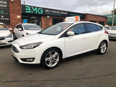 Used Ford Focus Zetec 125 HP (91 kW) 2018 White Hatchback