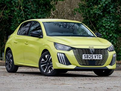 Used Peugeot 208 Allure 101 HP (74 kW) 2025 Yellow Hatchback