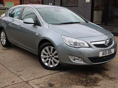 Silver Used 2011 Vauxhall Astra Elite Hatchback | £4,420 (Fair price)