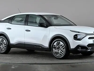 Usado Citroën C4 PureTech 101 HP (74 kW) 2023 Branco SUV