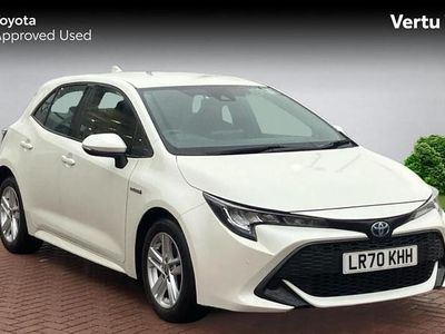 White Used 2020 Toyota Corolla Hatchback | £17,192 (Fair price)